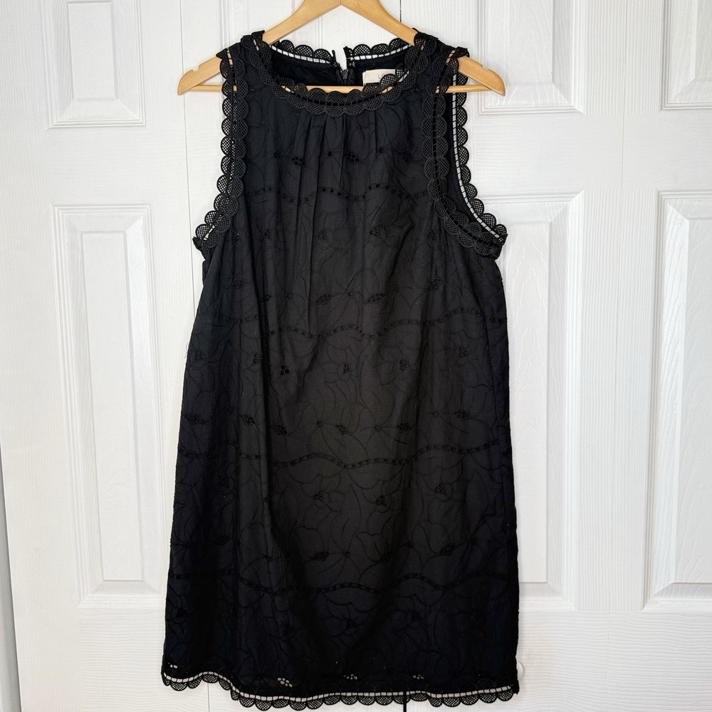 LOFT‎ Black Eyelet Lace Trim Shift Dress Sleeveless Scallop Mini Women's Size 12